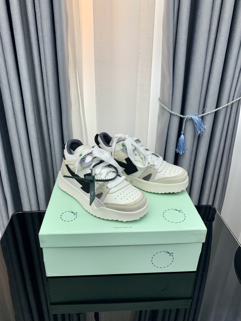 Off-White Sneakers